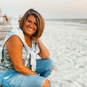 Meet your Posher, Jenny